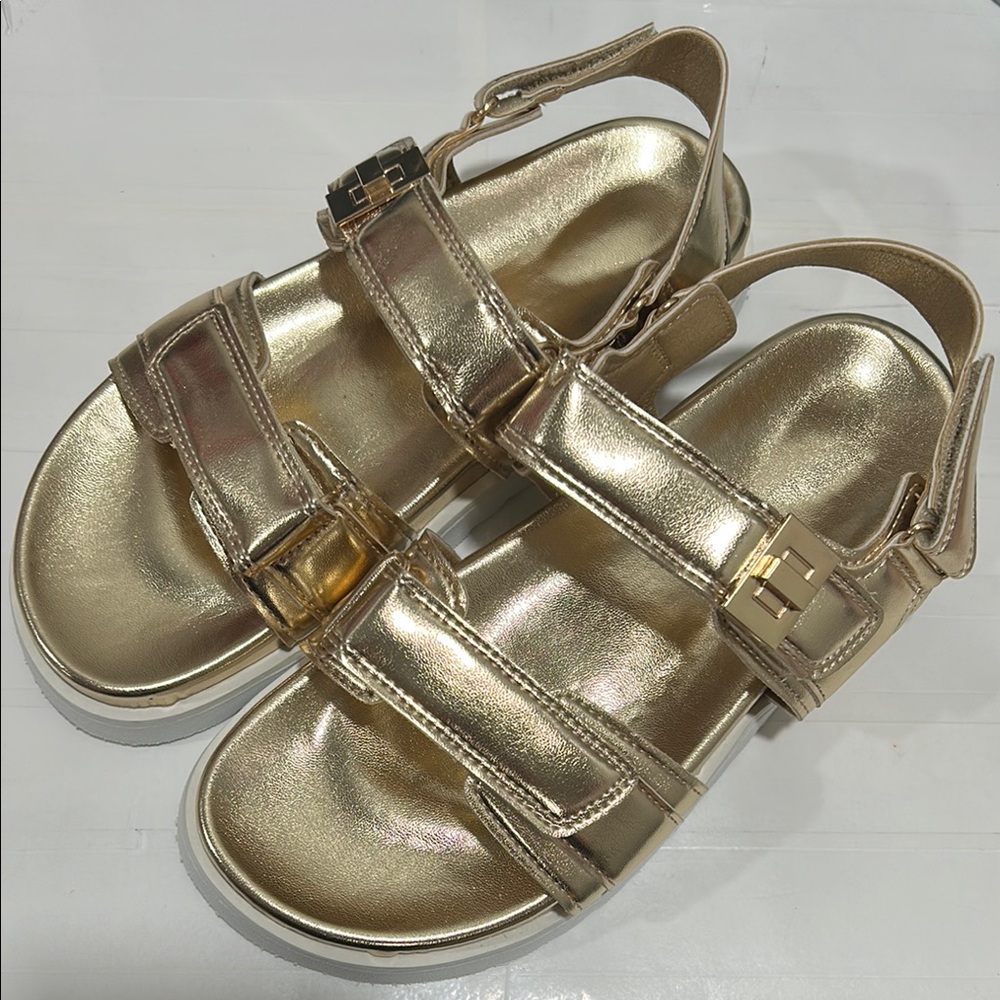Modatope women’s Gold flat Sandals NWT size 8.. - Picture 3 of 12